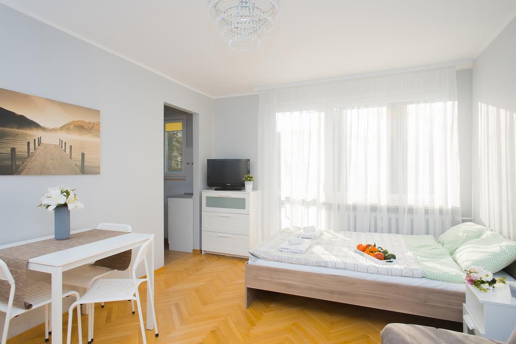 Shortstaypoland Bonifraterska Varsavia Esterno foto